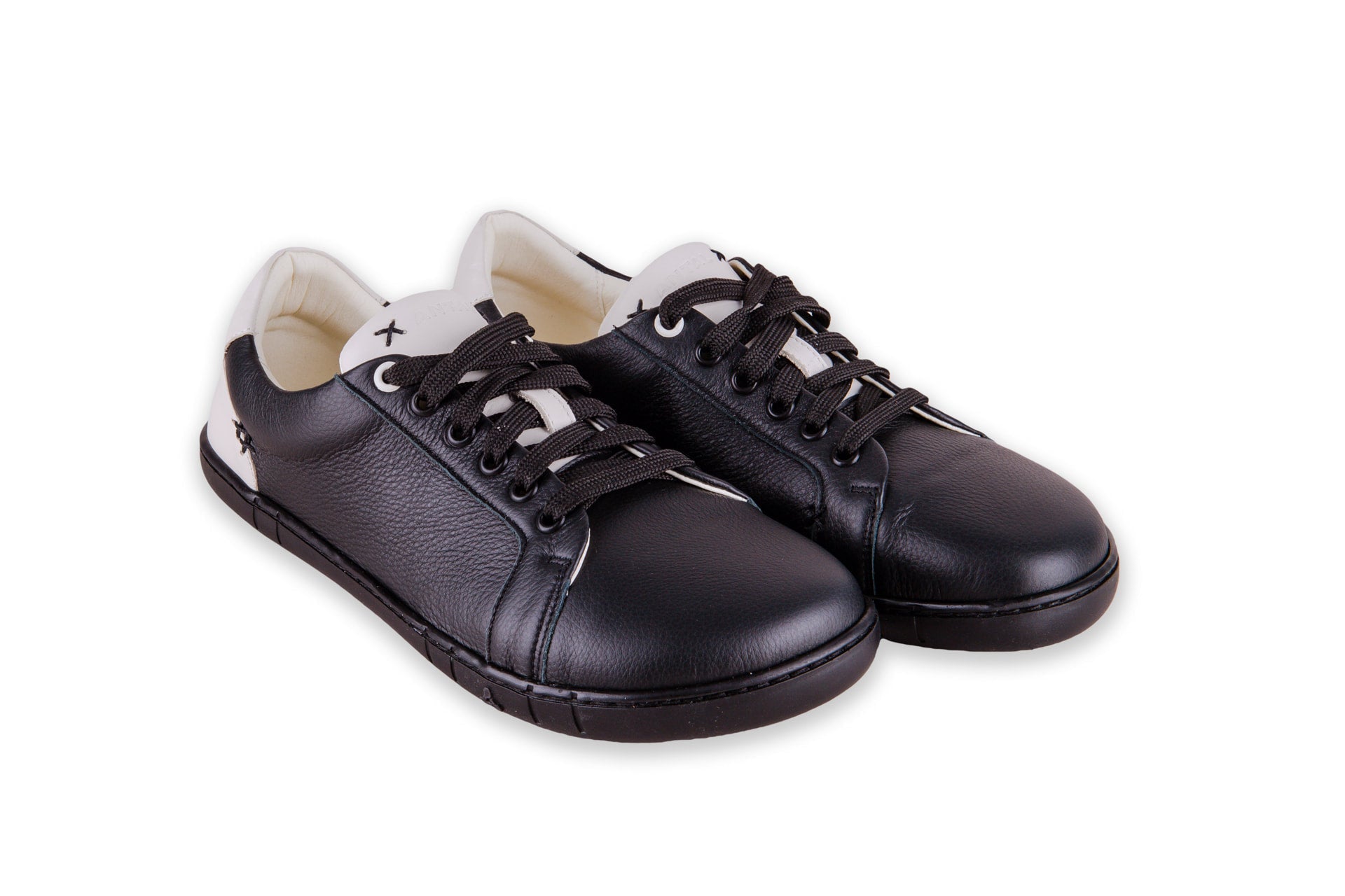 Antal Camino B&W - Barefoot Shoe Store