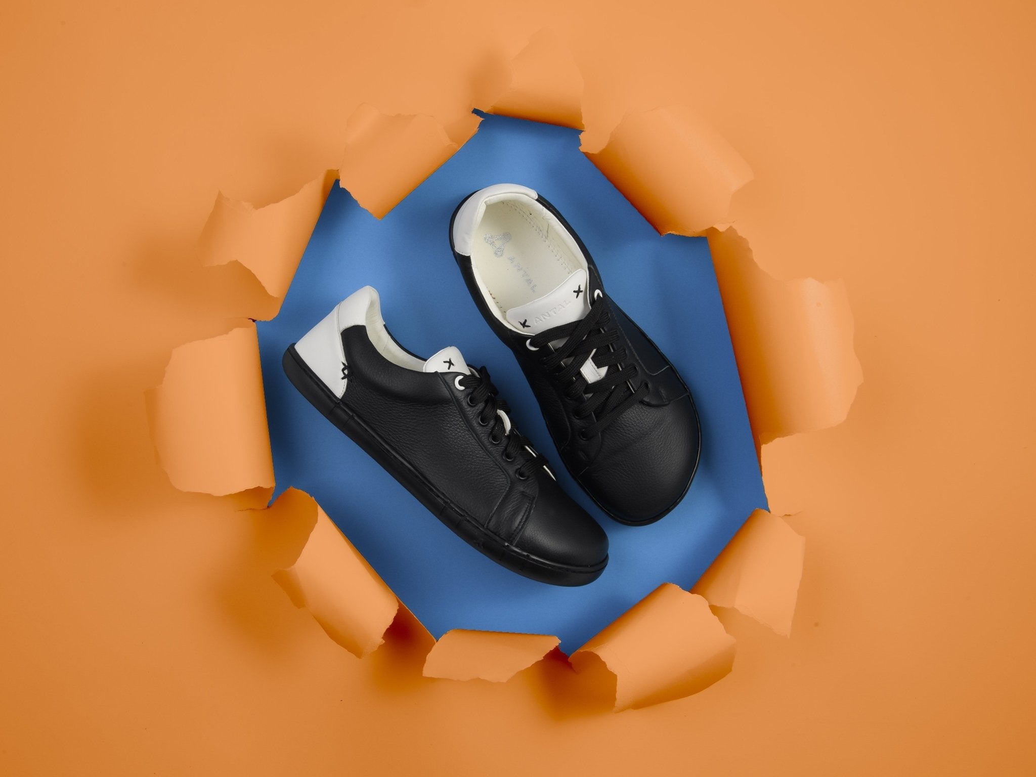 Antal Camino B&W - Barefoot Shoe Store