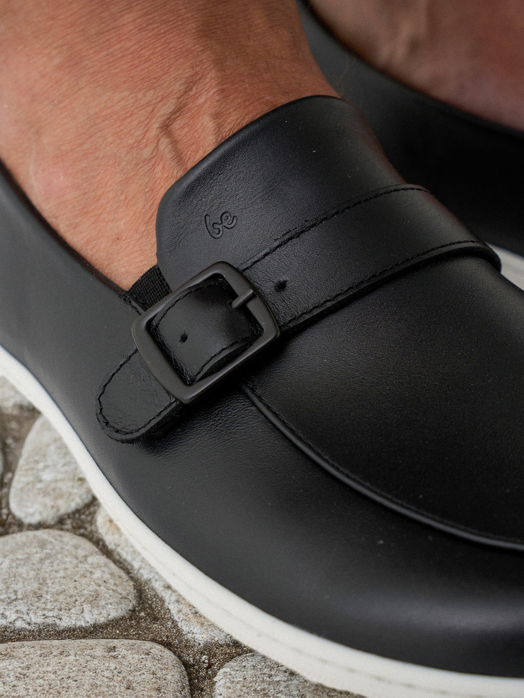 Barefoot Moccasins Be Lenka Amadeus - Black & White