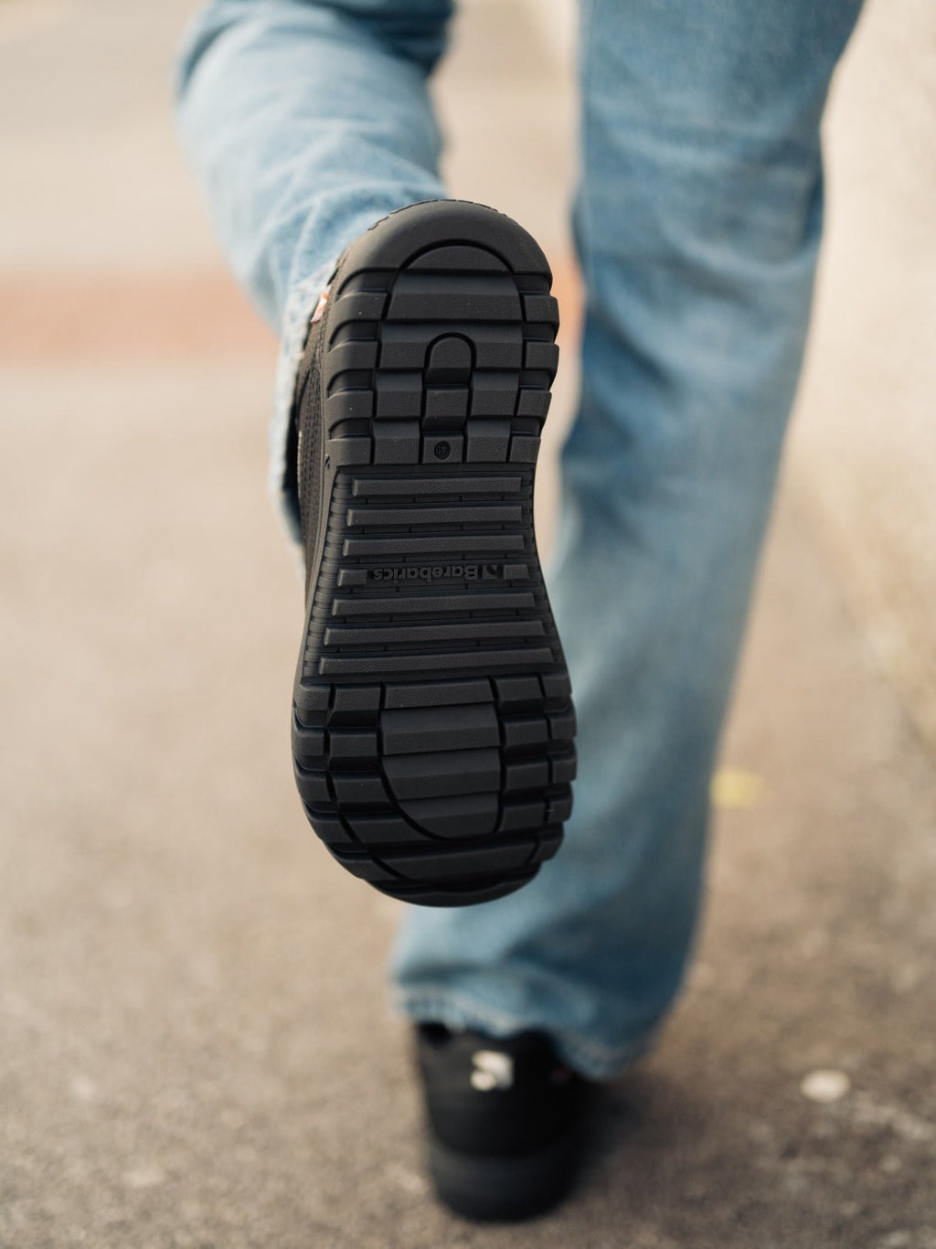 Barefoot Sneakers Barebarics Zing Frost - All Black - Barefoot Shoe Store