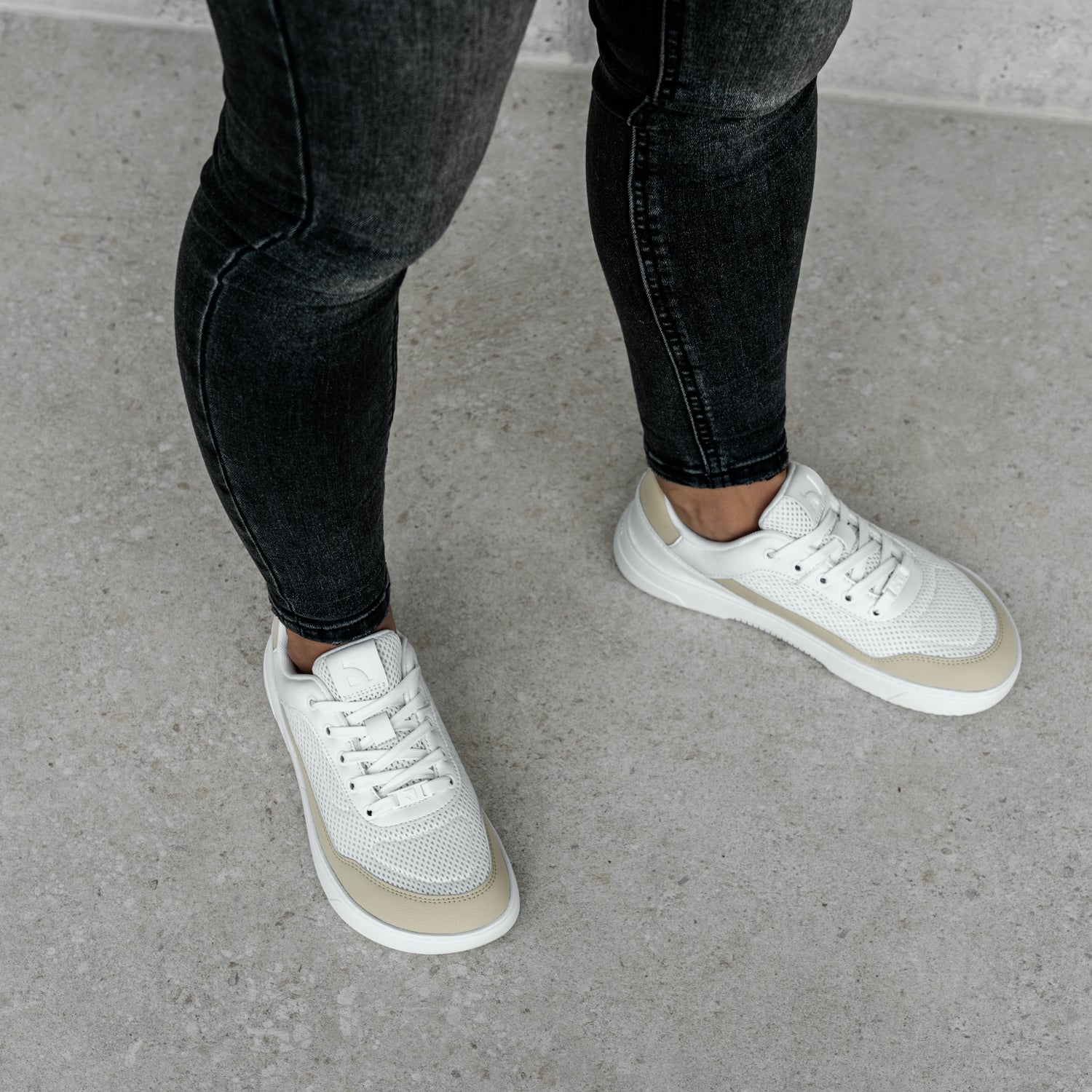 Barefoot Sneakers Barebarics Vaporo - White & Beige
