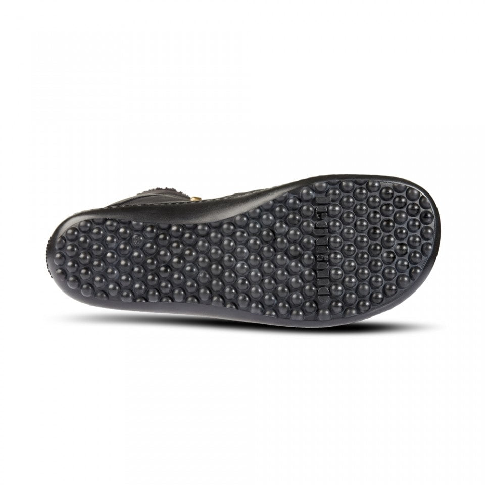 Husky Black - Barefoot Shoe Store