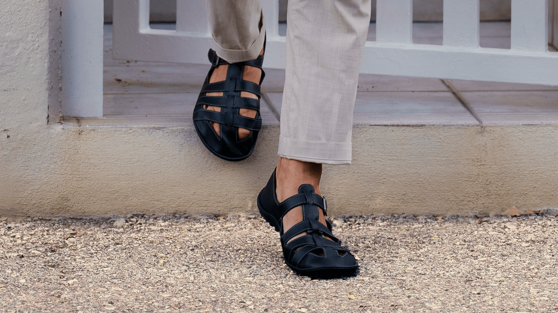 Jaro Black - Barefoot Shoe Store