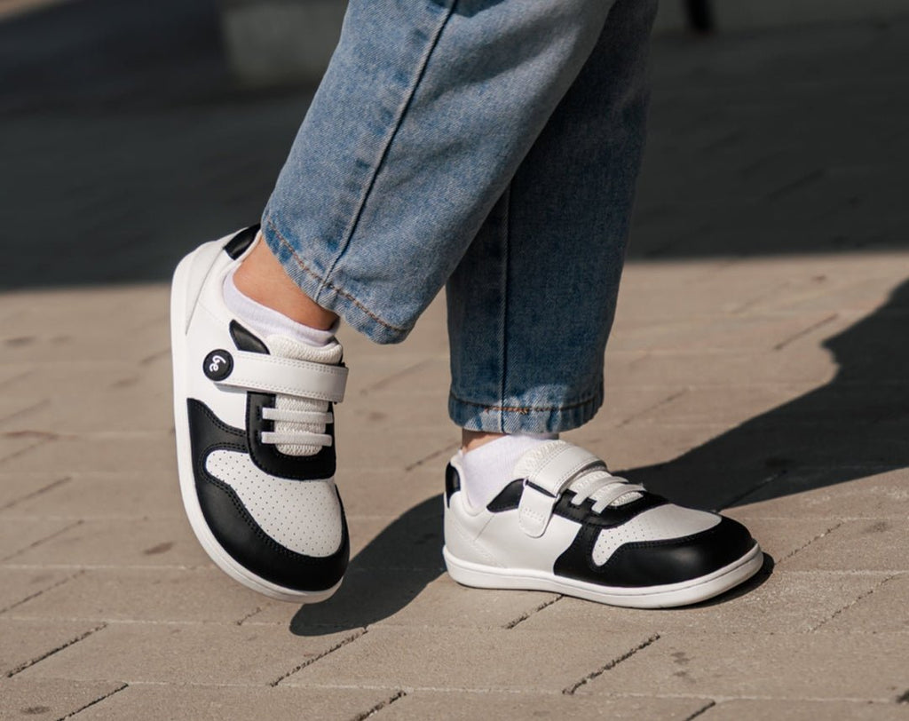 Kids barefoot sneakers Be Lenka Scoot Kids - White & Black - Barefoot Shoe Store