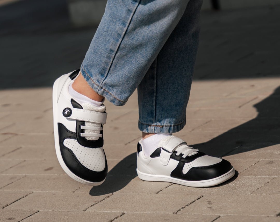 Kids barefoot sneakers Be Lenka Scoot Kids - White & Black - Barefoot Shoe Store