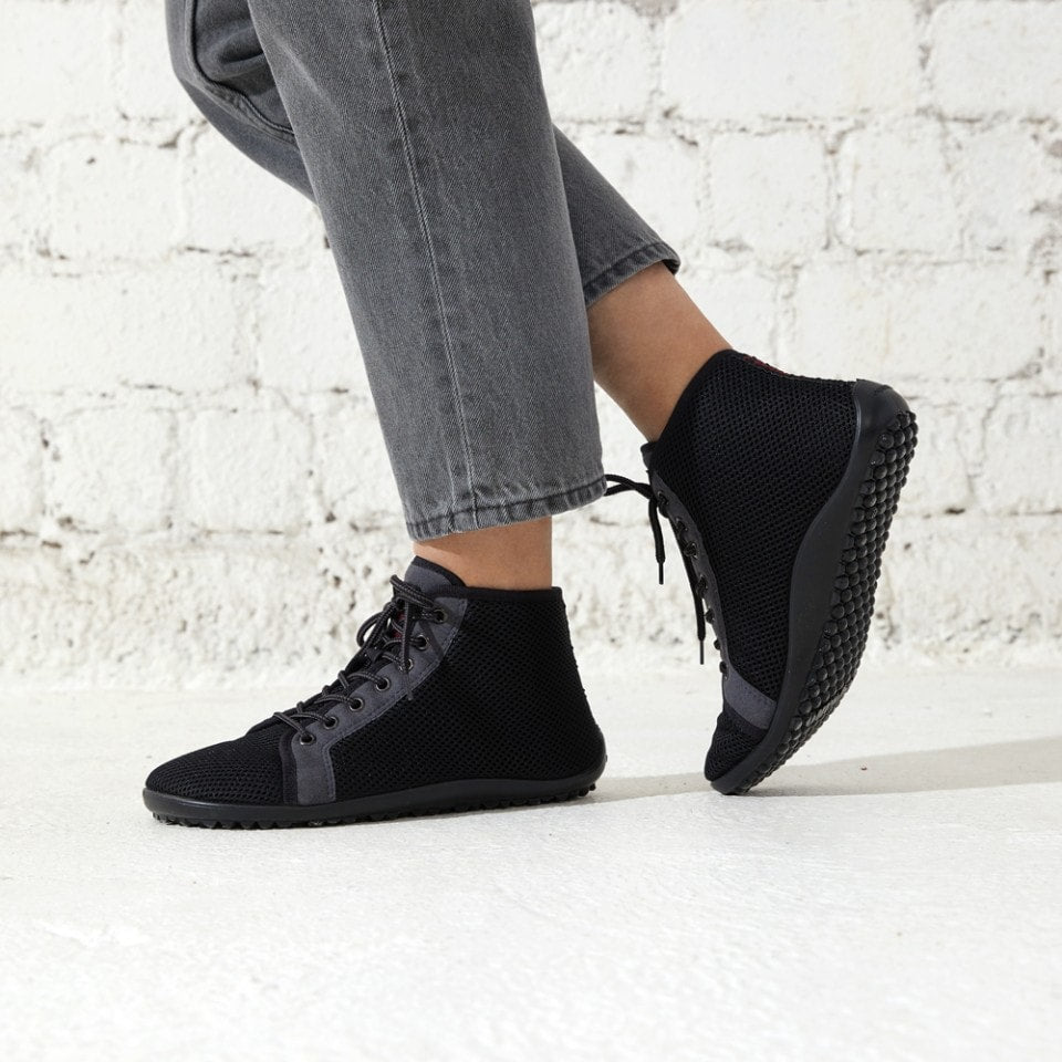 Leguano Aktiv plus lavas black size 41 - Barefoot Shoe Store
